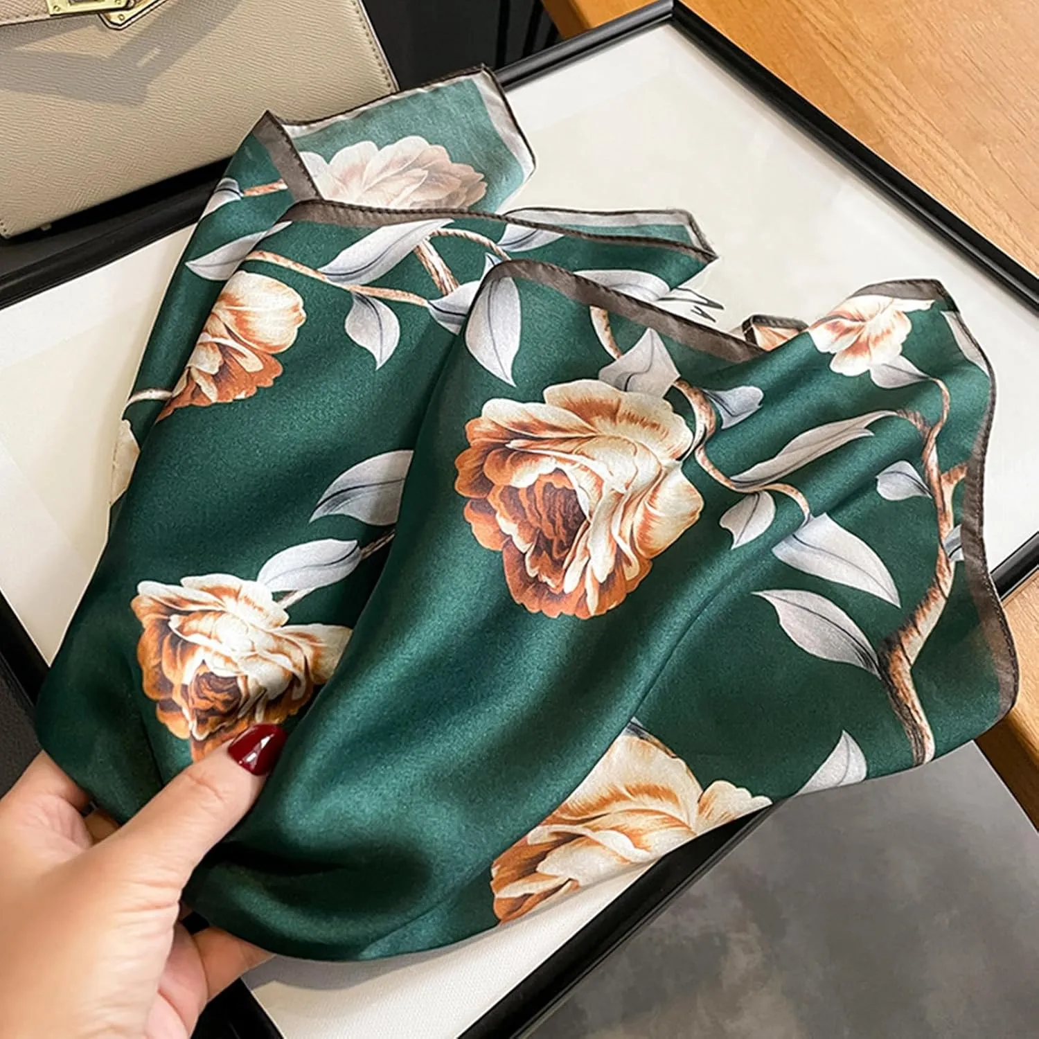 100% Mulberry Silk Scarf 21x21 Inch Lightweight Square Headscarf Small Neck Scarf Silk Scarves for Women Men