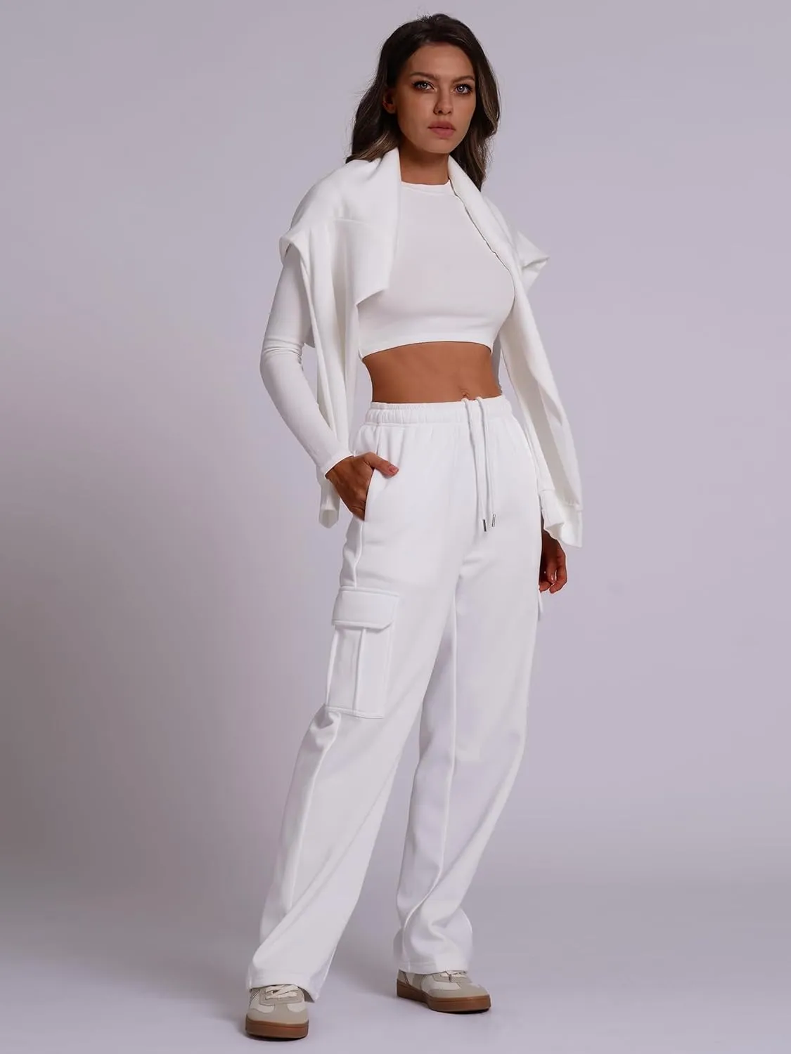 ABOCIW Womens Cargo Sweatpants Fleece Wide Leg Sweat Pants High Waisted Baggy Athletic Joggers Pants with Pockets