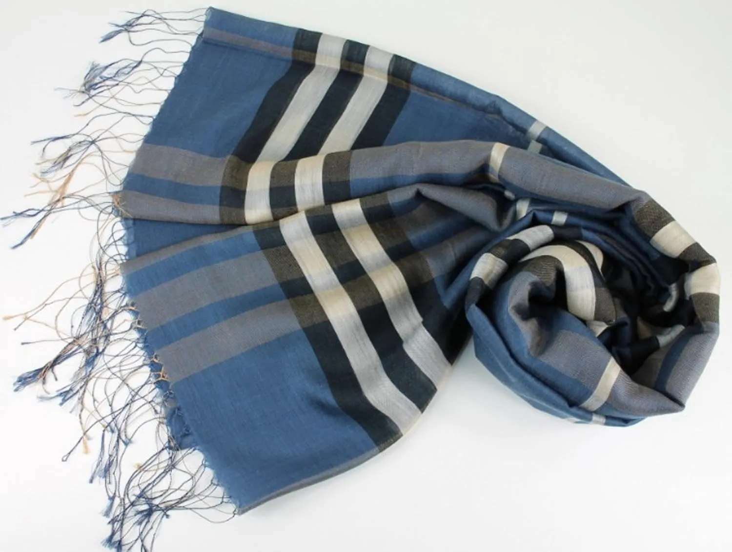 Cashmere Pashmina Group– Scarf,Scarves,Shawl,Wrap,Stole in Check/Plaid (Silk and Viscose)