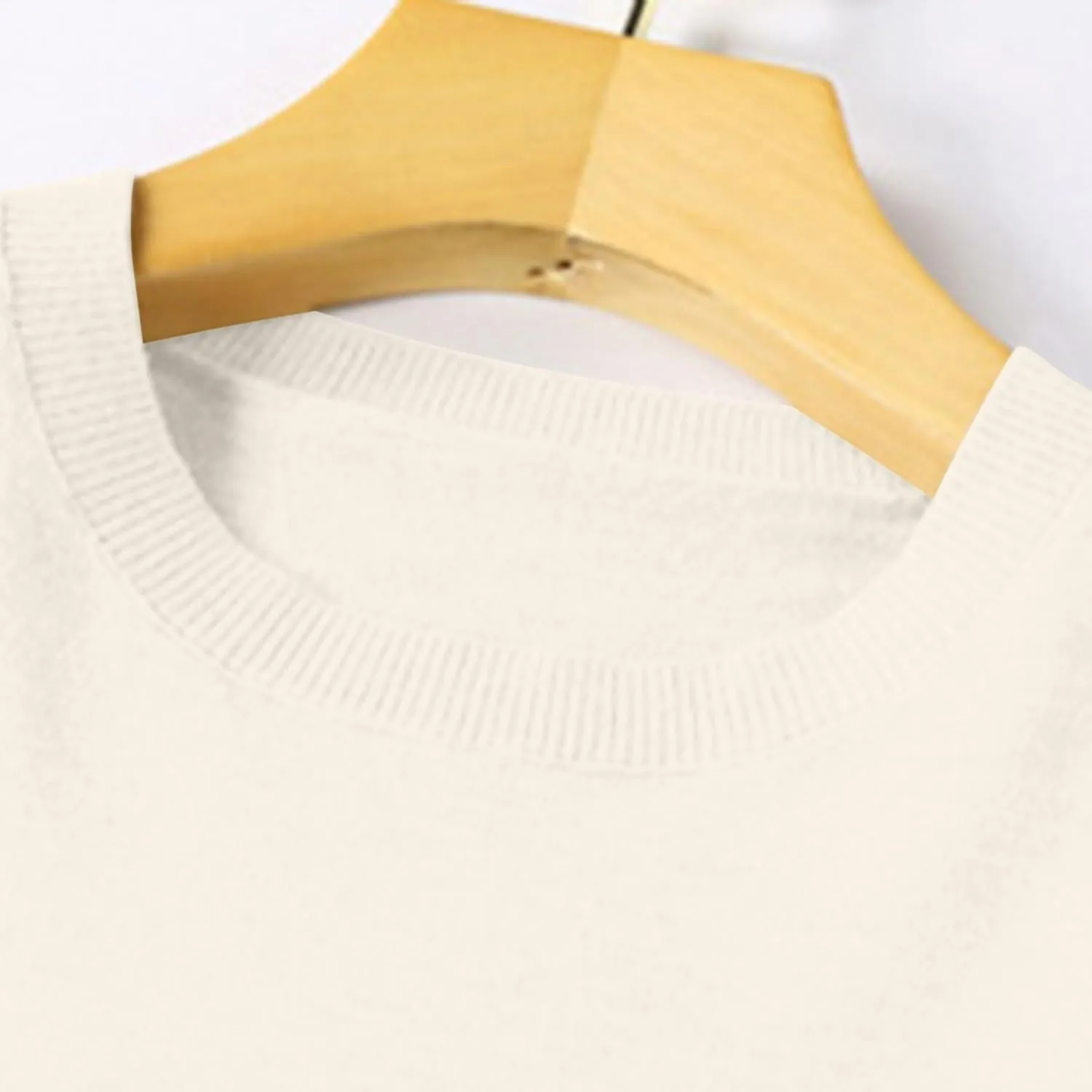 Cashmere Sweaters for Women Seamless Knit Sweater Lightweight Long Sleeve Jumper Soft Warm Wool Sweater Trendy