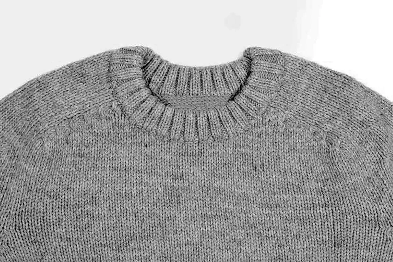 Hypoallergenic Deluxe 100% Royal Alpaca Sweater Jumper Handknitted Organic Silky