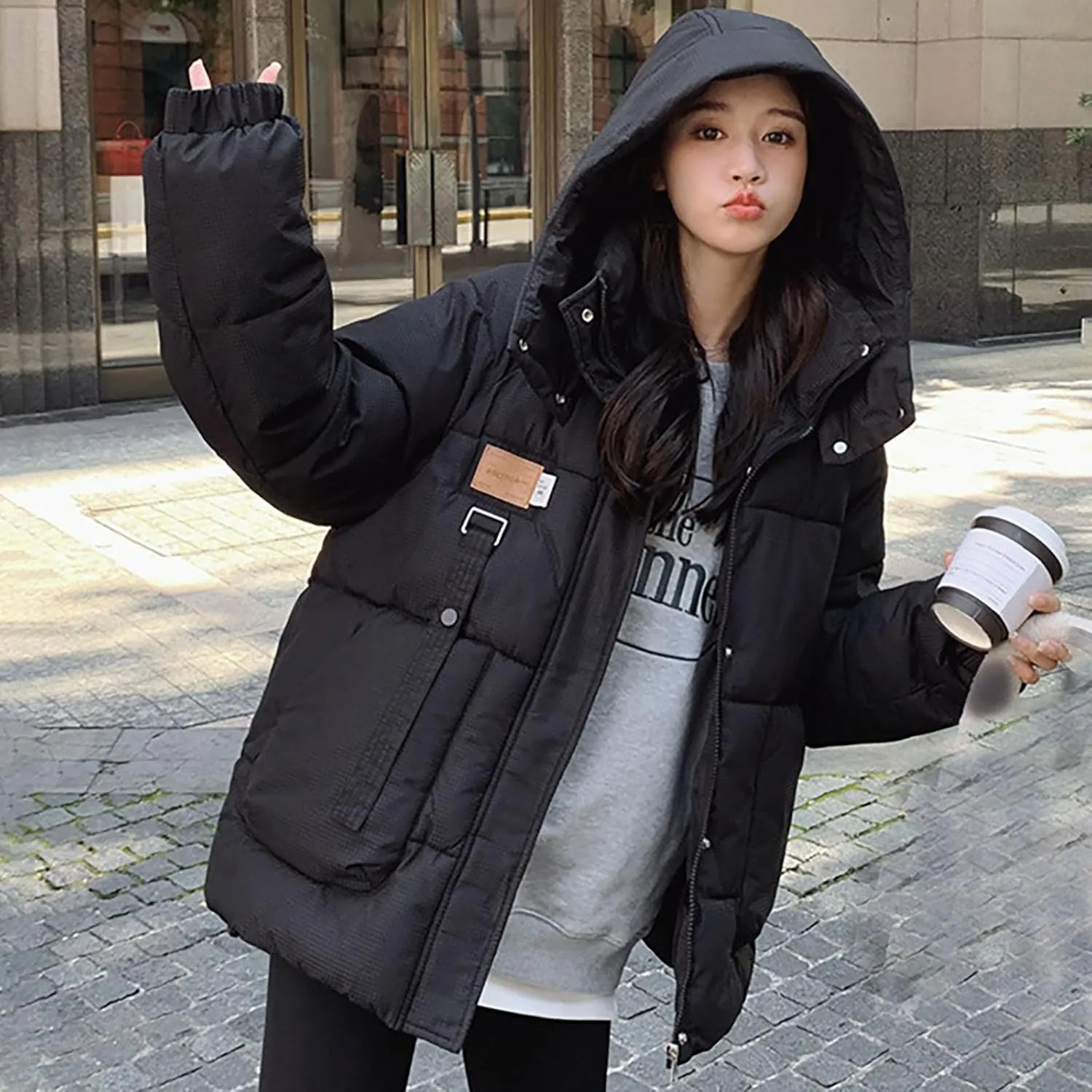 Winter Jackets for Women Trendy Relaxed Fit down Jacket Coats Full-Zip Thicken Puffer Jacket Outwear with Removable Hood