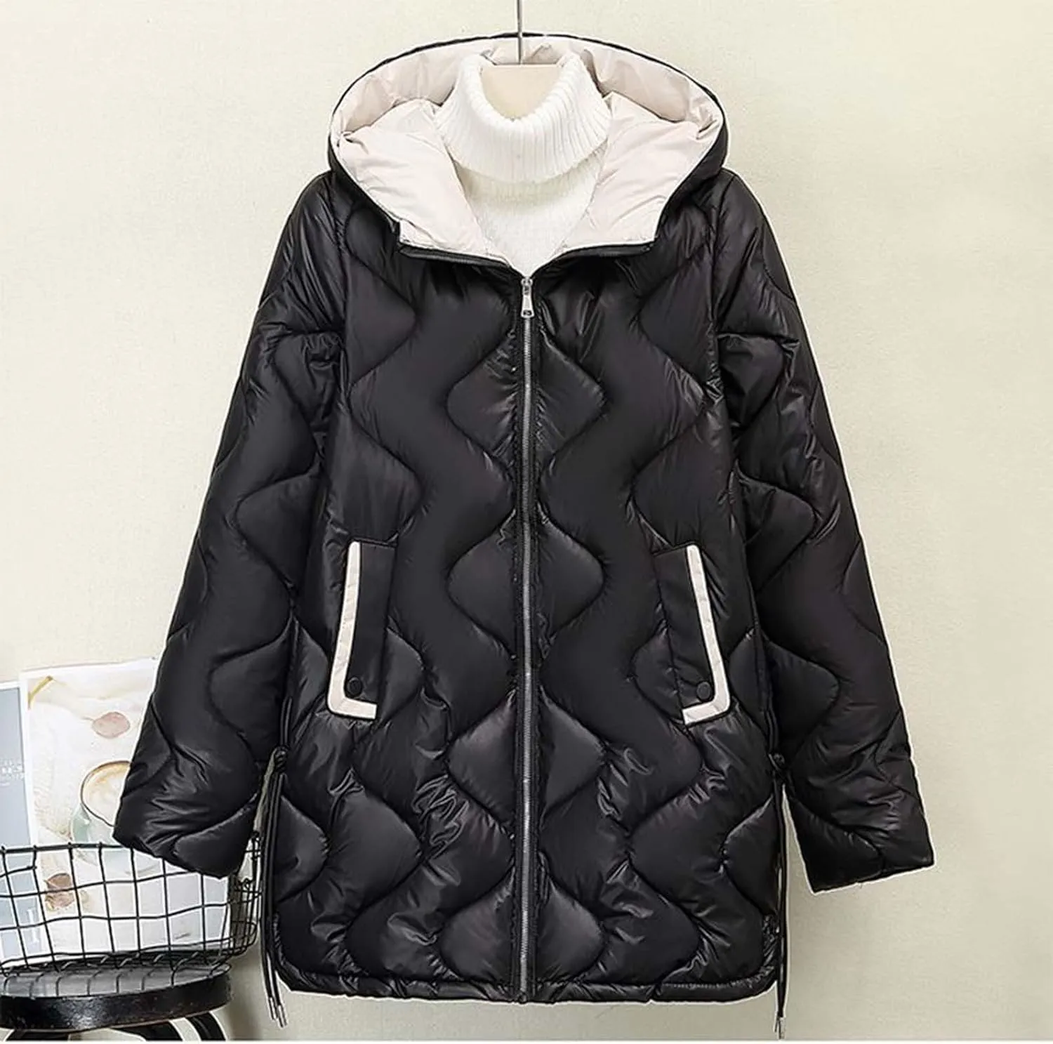 Women's Quilted Puffer Jacket with Hood Winter Warm Jackets Down Coat Parkas Fashion Padded Outerwear with Pockets