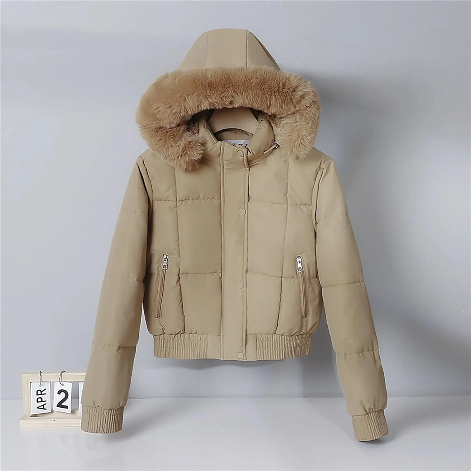 Womens Trendy Winter Jackets Casual Crop Quilted Puffer Coat Light Weight Long Sleeve Button Down Outerwear with Hood