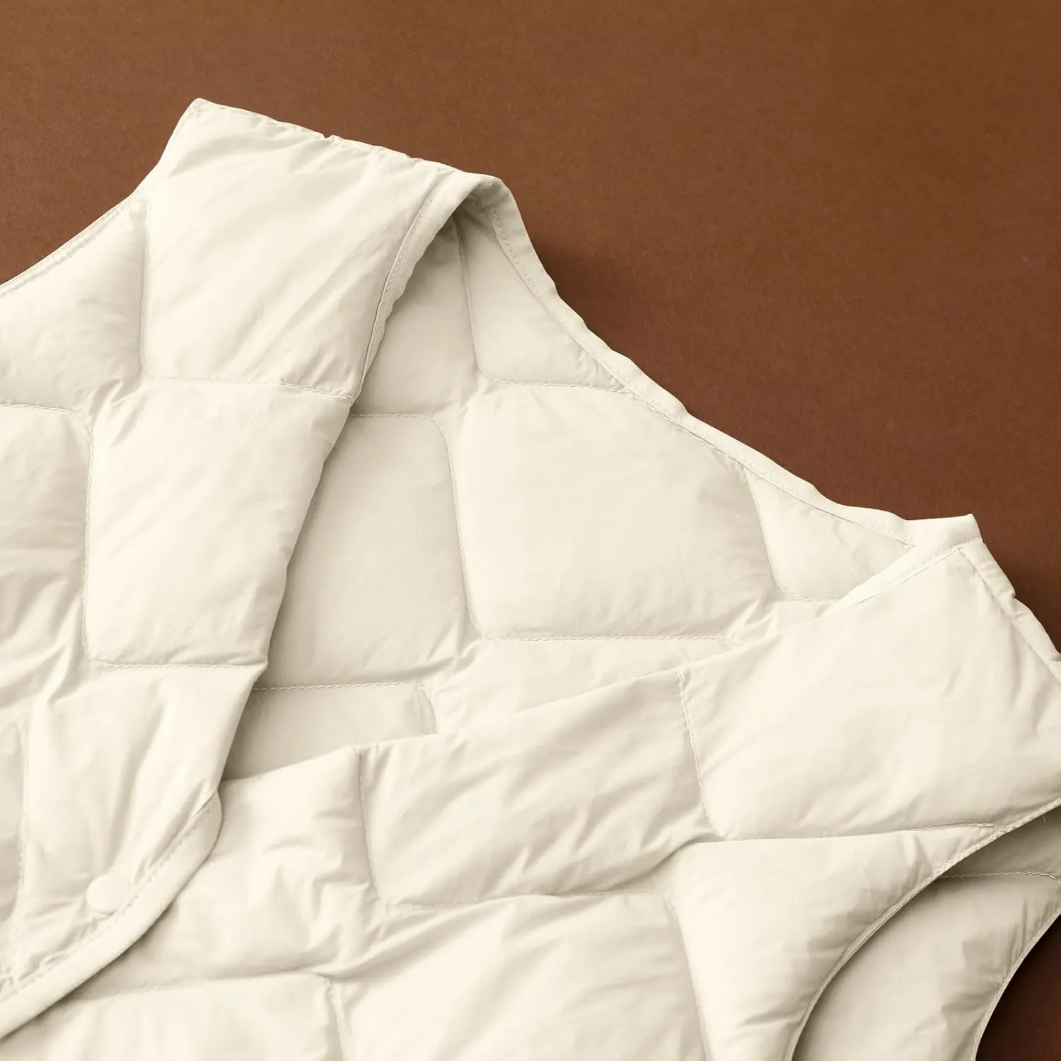XUNRYAN Winter Jackets Girl Women Vest Sleeveless Quilted Lightweight Jacket Puffer Down Coat Short Coats Casual Warm Outwear